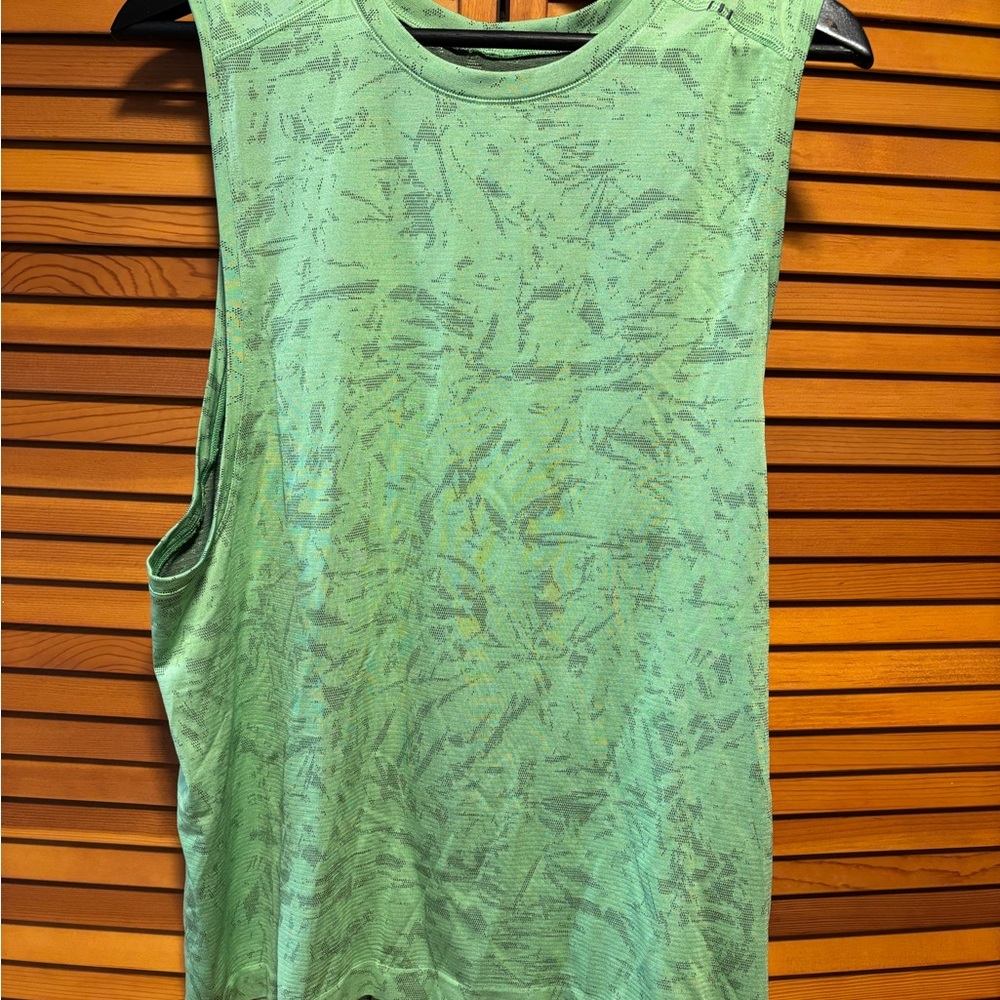 Lululemon Metal Vent 2.0 Sleeveless Shirt
